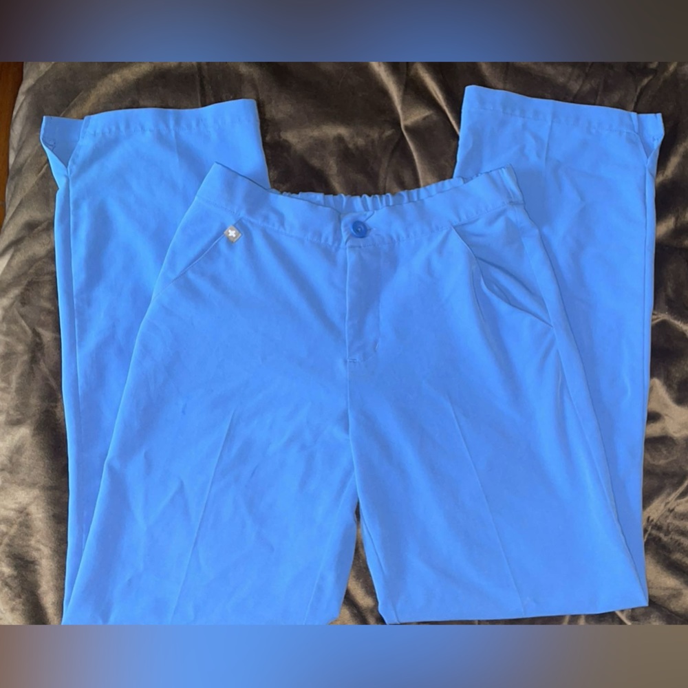 FIGS Kerkoka Cecil blue scrubs/slacks